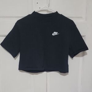 Authentic Nike Cropped Tee Cotton Classic Limited Edition RN #56323 - CA #05553